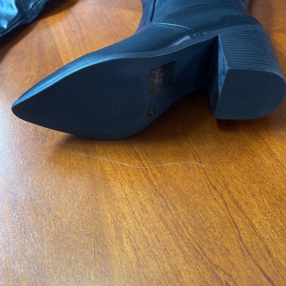 WIDE CALF Journee Collection Pia Tru Comfort Women's Knee-High Boots size 7 1/2 - Picture 2 of 4